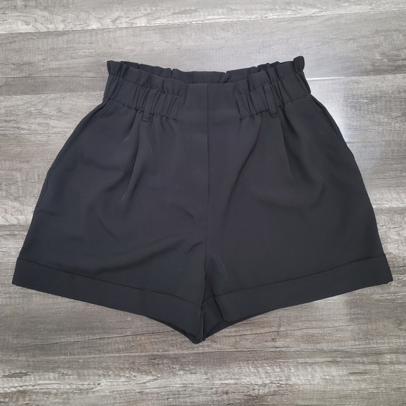 Various Dynamite Dress Shorts - Picture 6 of 7